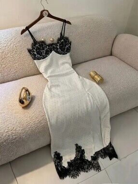 French Retro Polka Dot Suspender Long Dress, Black Lace Splicing, V-Neck